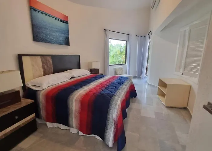 Villas La Marina